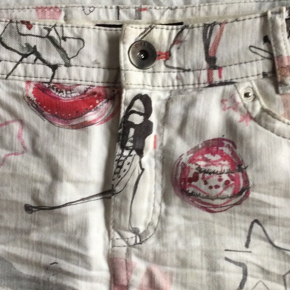 PRICE DROP! Artistic Print White Denim Mini Skirt - Picture 5 of 11